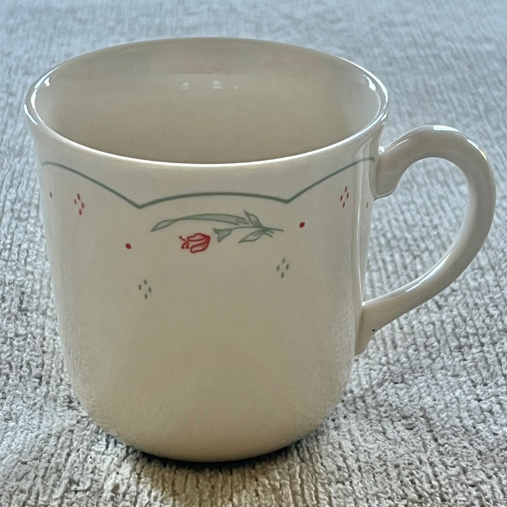 Vintage Corning Corelle Calico Rose Coffee Cup Mug Floral Cream Cottage Core